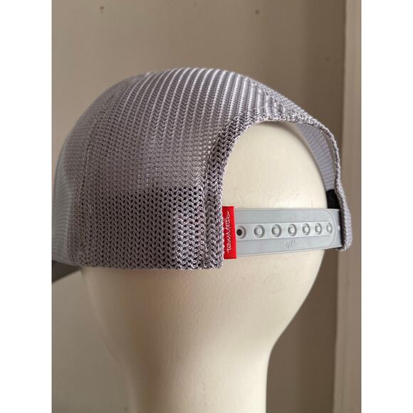 TRAVIS MATHEW FlexFit 110 Gray Trucker Snapback Cap 'Always on Holiday" - Picture 5 of 11